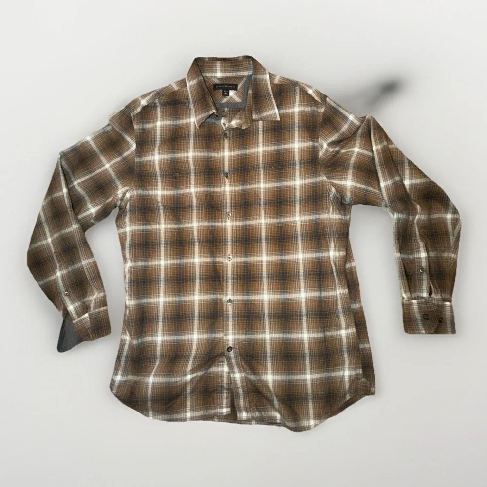 Banana Republic Men's Brown Plaid Flannel Button Down Shirt Size Large 100% Corn
